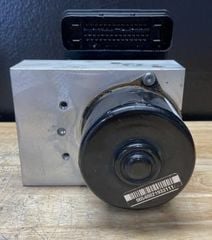 Cụm điều khiển phanh ABS Volvo V70 XC90 đời 2001 - 2006. Hàng tháo xe zin mới 90% đặt Mỹ 18 ngày. Mã.P08671225