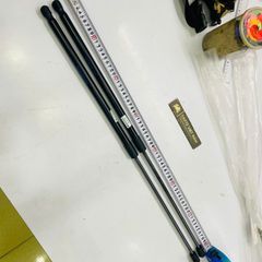 Ty chống nắp thùng sau Ford Ranger, Mazda BT50 đời 2013 - 2021. Hàng cao cấp dài 72 cm. Mã 68600-0M060, 686000M060 ( 1 đôi )