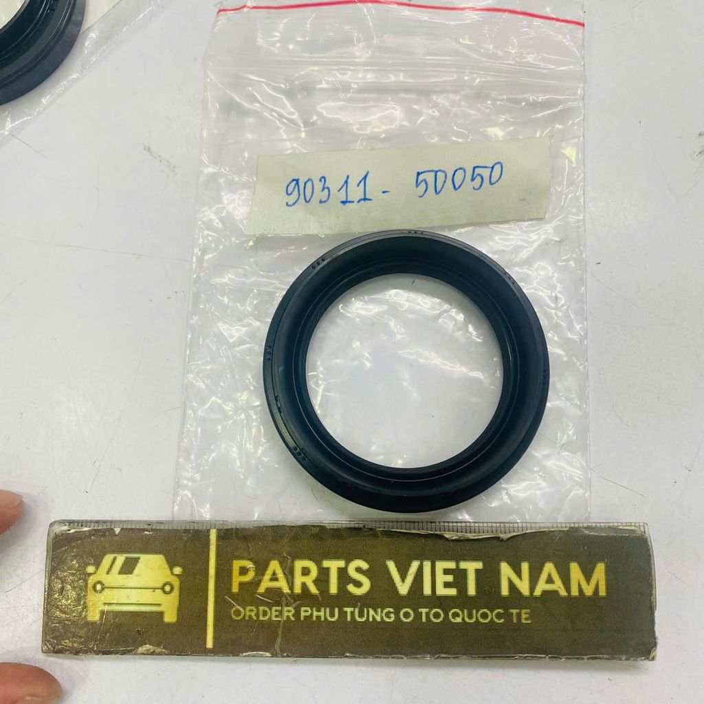 Phớt láp bên lái Lexus ES250, ES350, ES200 đời 2006 - 2018. Hàng xịn Nok Japan. Mã AH2848G, 9031150050, 9031150026 9031150028 9031150032 9031150033 9031150036, 9031150045 9031150046 9031150048 9031150050