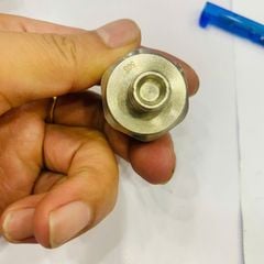Cảm biến tiếng gõ động cơ hay Sensor, Knock Toyota Land Cruiser máy 1FZ FZJ100, FZJ80 đời 1990- 2006. Hàng cao cấp. Mã 8961560010, 8961512040, 89615-60010, 89615-12040