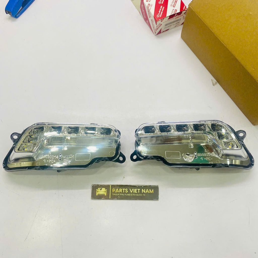 Đèn gầm Mercedes W212 E200, E250, E300 đời 2010-2016. Hàng cao cấp đặt hàng 12 ngày. Mã SP25458 ( 1 cái )