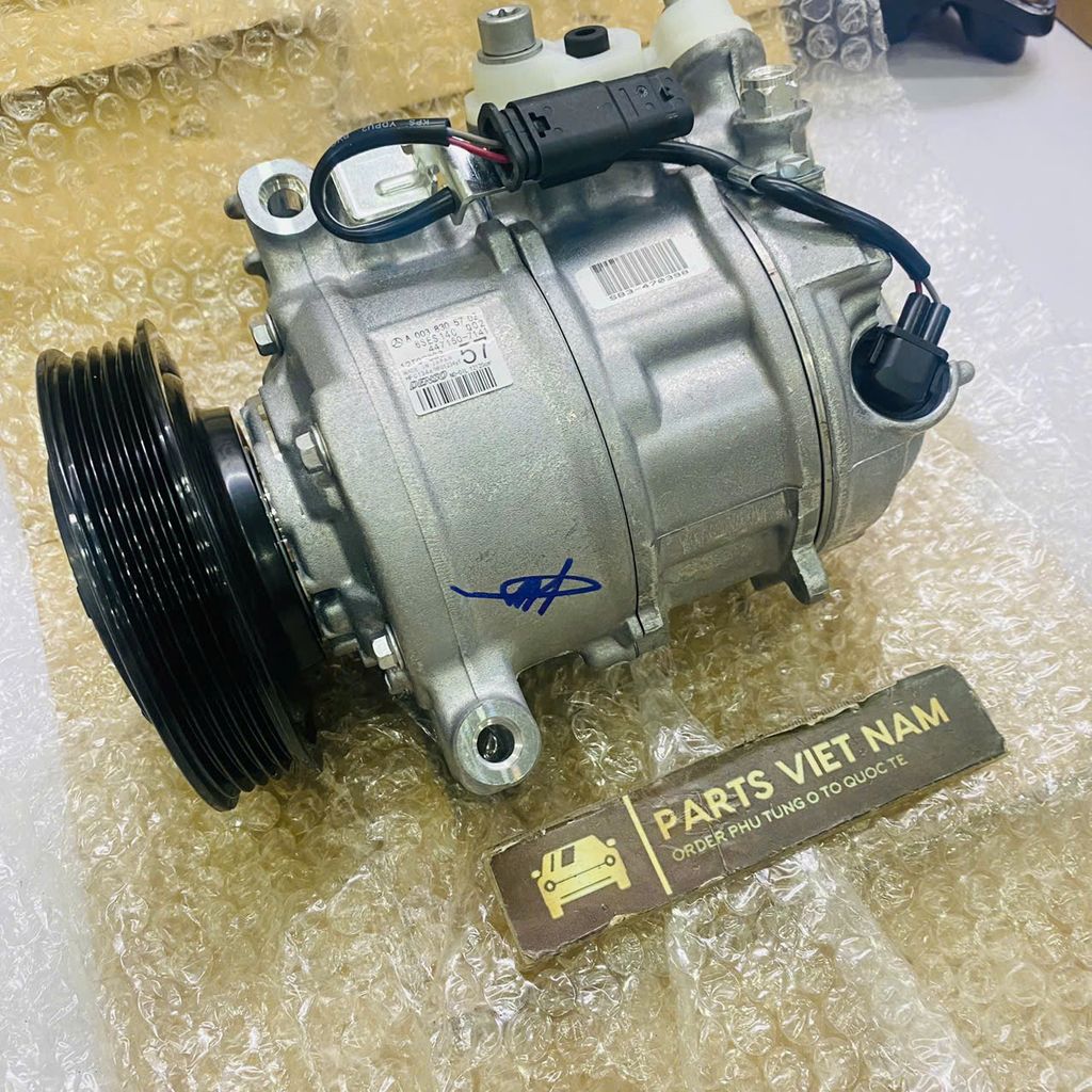 Lốc lạnh hay lốc điều hòa Mercedes W176 A200, A250, A180, W246, W242 B200 B250 đời 2014 - 2019. Hàng Denso Japan. Mã A0008305702, A0038304360, 6SES14C, 447150-7141