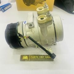 Lốc lạnh hay lốc điều hòa Ford Transit đời 2020 - 2025. Hàng Ford JMC. Mã JC19-19D629-AA, JC1919D629AA