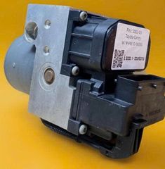 Cụm điều khiển phanh ABS Toyota Camry đời 2002–2003 Hàng tháo xe zin mới 90% đặt mỹ 18 ngày. Mã 44510-06050