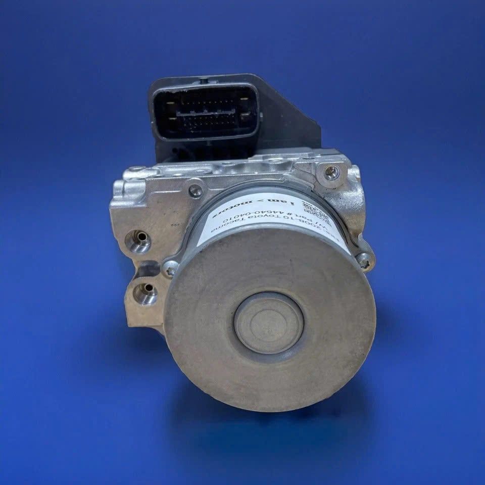 Cụm điều khiển phanh ABS Toyota Tacoma đời 2008–2010 Hàng tháo xe zin mới 90% đặt mỹ 18 ngày. Mã 44540-04010 / 4454004010