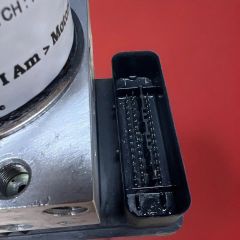 Cụm điều khiển phanh ABS Volkswagen Jetta đời 2005 Hàng tháo xe zin mới 90% đặt Mỹ 18 ngày. Mã 1C0 907 379 C / 1C0907379C