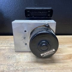 Cụm điều khiển phanh ABS Volvo V70 / XC90 đời  2001–2006 Hàng tháo xe zin mới 90% đặt Mỹ 18 ngày. Mã P08671225
