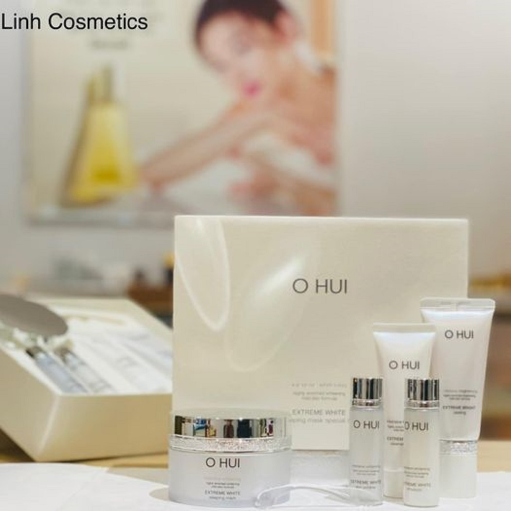 Bộ Mặt Nạ Ngủ Dưỡng Trắng Da Ban Đêm Ohui Extreme White Sleeping Mask