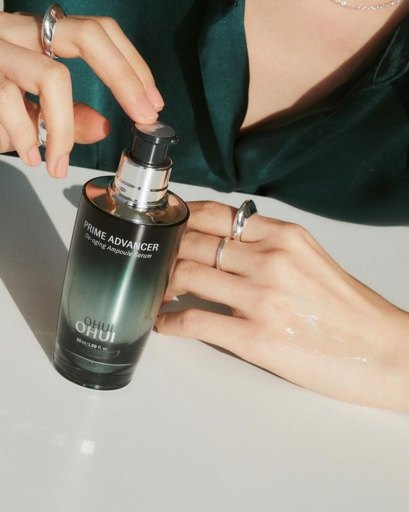 Bộ Tinh Chất Ngăn Ngừa Lão Hóa Ohui Xanh Prime Advancer De-Aging Ampoule Serum 50ml + 20ml