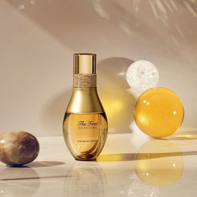 Tinh Chất Cân Bằng Hệ Vi Sinh Ohui The First Geniture Sym-Micro Essence 50ml