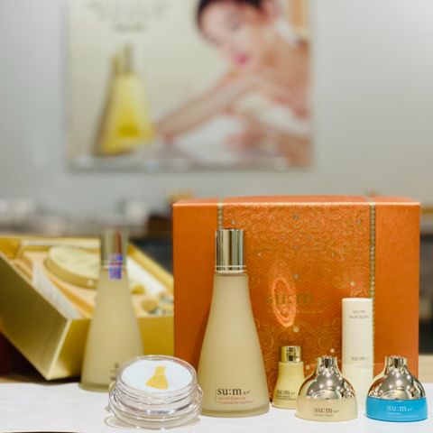 Bộ Nước Thần Ngăn Ngừa Lão Hóa Sớm Sum37 Secret Essence Special Set