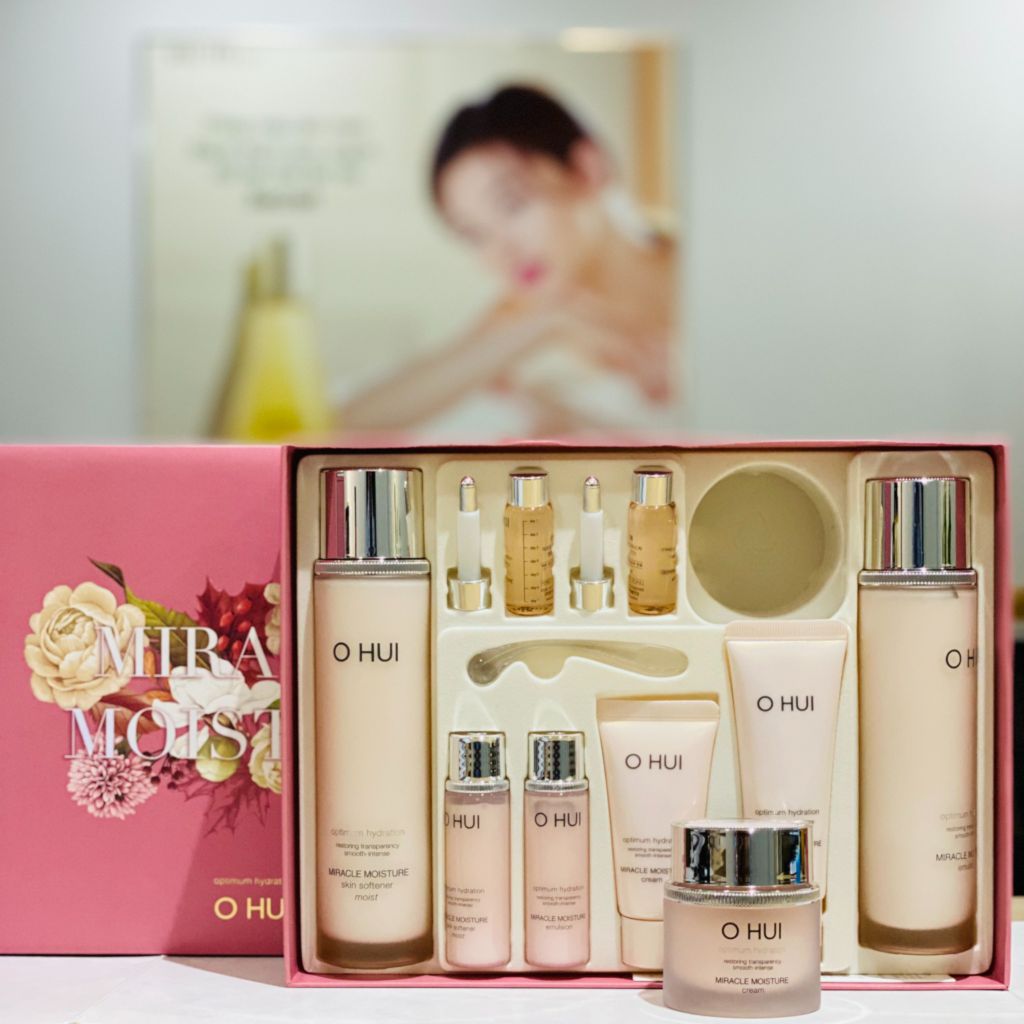 Bộ Dưỡng ẩm Ohui Miracle Moisture Special Set