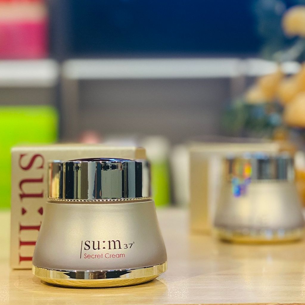 Kem Dưỡng Ngăn Lão Hóa Sớm SUM37 Secret Cream 50ml