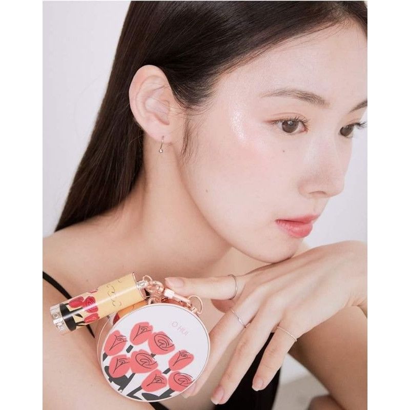 Phấn Nước Ohui Ultimate Cover Lifting Cushion SPF50+/PA+++ (01 Milk Beige)