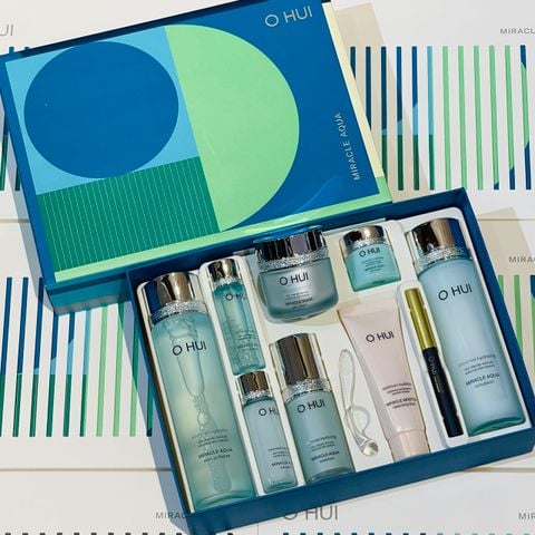 Bộ Dưỡng Ẩm Cấp Nước Ohui Miracle Aqua 4pcs Special Set
