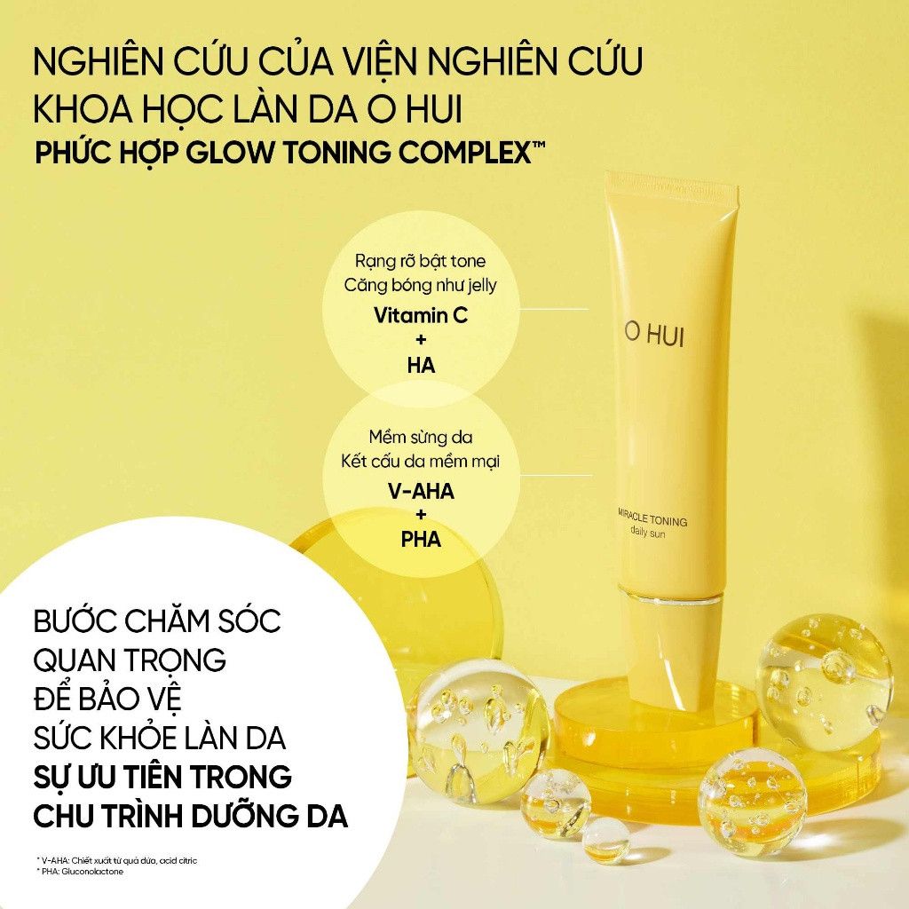 Set Kem Chống Nắng Đa Nắng Ohui Miracle Toning Daily Sun Special Set