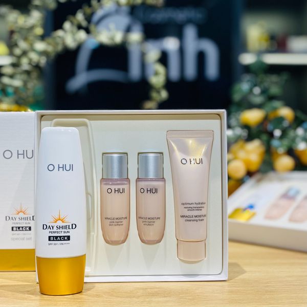 Set Kem Chống Nắng Ohui Day Shield Perfect Sun Black SPF50 /PA