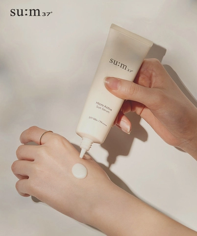 Tinh Chất Chống Nắng Dưỡng Ẩm Và Dịu Nhẹ Su:m37 Micro Active Sun Serum 30ml