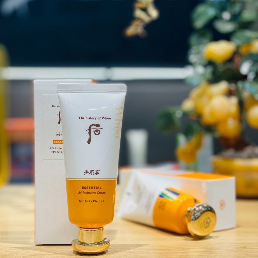 Kem Chống Nắng Dưỡng Ẩm Whoo Whoo Gongjinhyang Essential UV Protective Cream SPF 50+/PA++++  60ml