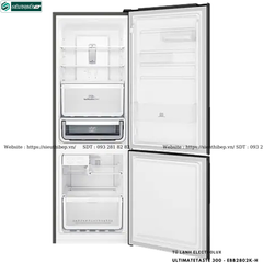 Tủ lạnh Electrolux UltimateTaste 300 - EBB2802K-H (Ngăn đá dưới - 253 lít)