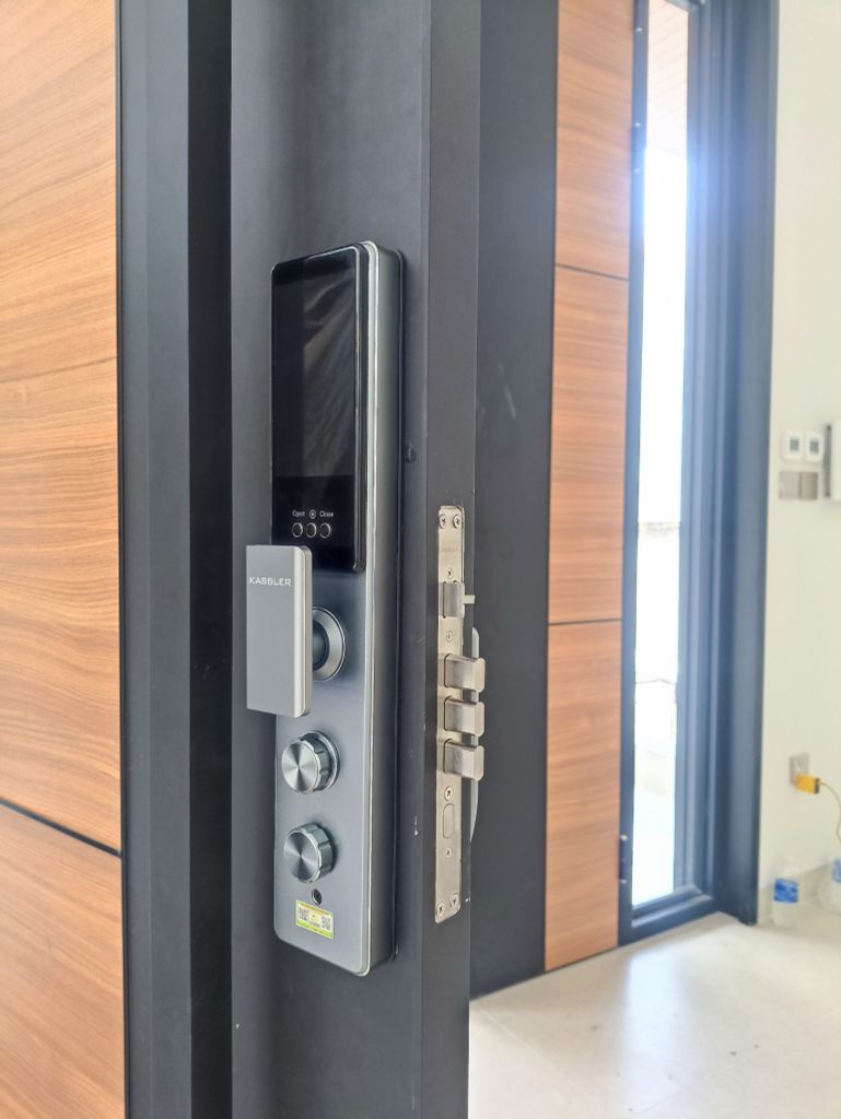 Khóa điện tử Kassler KL - 889CNC