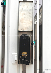 Khóa cửa cổng sắt Demax SL602 WP Mở khóa bằng APP BLUETOOTH thông minh -  Chống nước