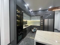 Tủ bếp inox cánh kính Gotze 2615