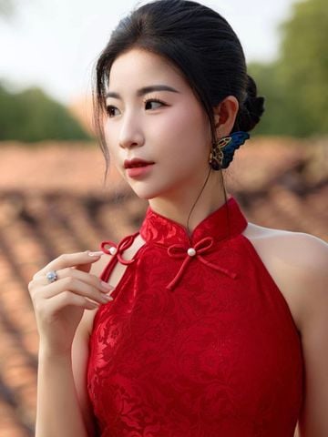 SƯỜN XÁM HỒNG NHẠN YẾM LỬNG 