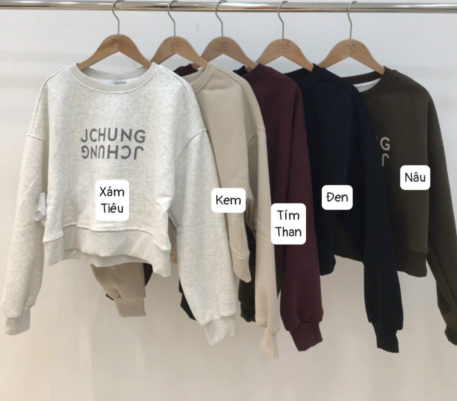  Áo Sweater Nữ HH Crop JCHUNG Mã 33150 