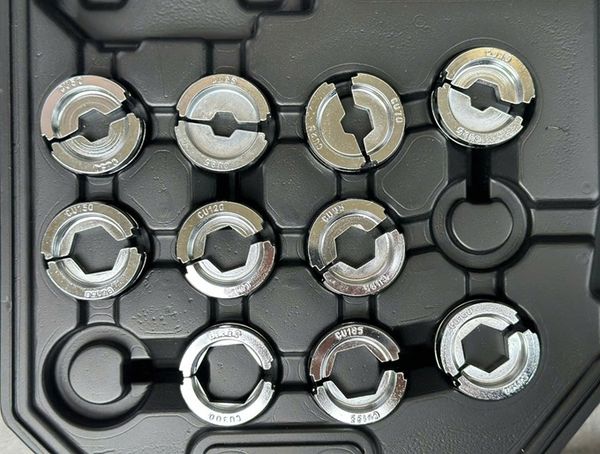 Máy ép cốt dùng Pin Lucian NE-400B, Máy ép đầu cốt dùng pin, Kìm ép cốt Pin Lucian