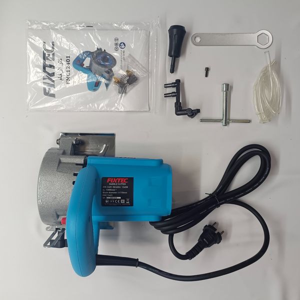Máy cắt gạch Fixtec FMC12401 công suất: 1240 W