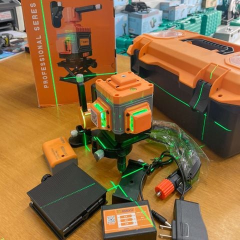 Máy Bắn Cốt (Máy Cân Mực) Laser 3D-12 Tia xanh, Máy cân bằng 12 tia, máy laze 12 tia, 12 tia xanh