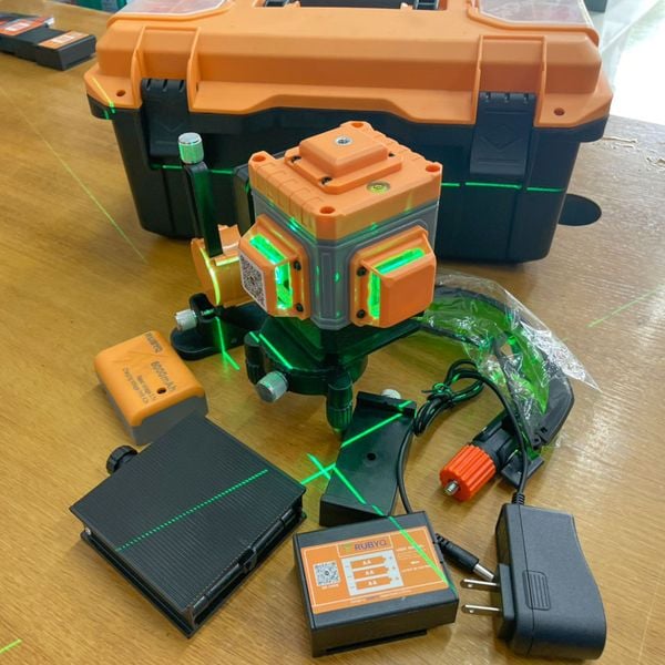 Máy Bắn Cốt (Máy Cân Mực) Laser 3D-12 Tia xanh, Máy cân bằng 12 tia, máy laze 12 tia, 12 tia xanh