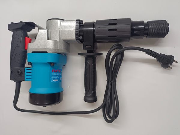 Máy đục bê tông FIXTEC FDH110130 Công suất 1100W