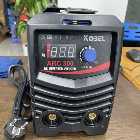 Máy hàn que KOBEL ARC 300