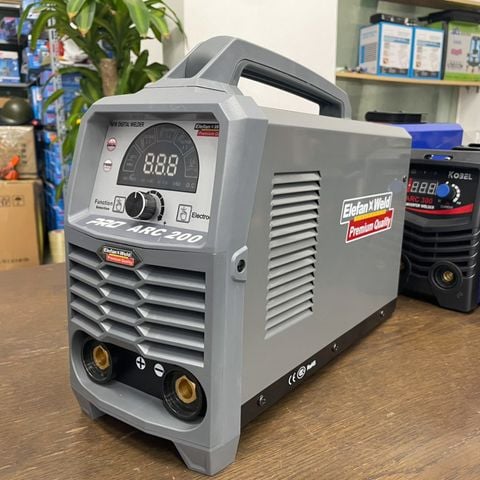Máy hàn que KOBEL PRO ARC 200