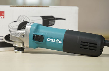 Máy Mài Góc Makita 9553NB 100MM/710Wc công tắc trượt