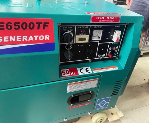 Máy phát điện chạy dầu 5KW DENKO, Máy phát điện Denyo 5KW, Máy phát điện chống ồn, Máy phát điện văn phòng, Máy phát điện dầu