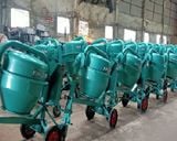  Máy trộn bê tông nghiêng đổ 380L động cơ Diezel 