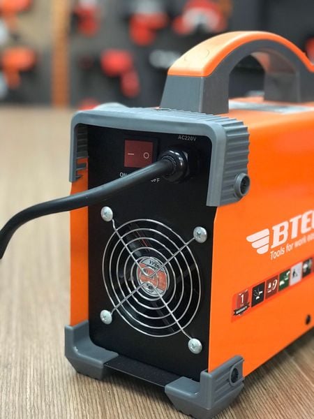 Máy Hàn Điện BTEC MMA-250A Inverter