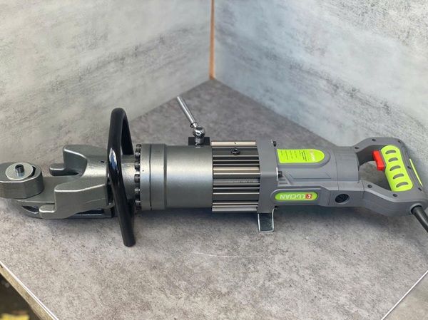 Máy uốn thuỷ lực phi 25 Lucian, Máy vam sắt thép, Máy uốn thuỷ lực cầm tay D25, Máy uốn thép cầm tay, Máy bẻ mỏ phi 25