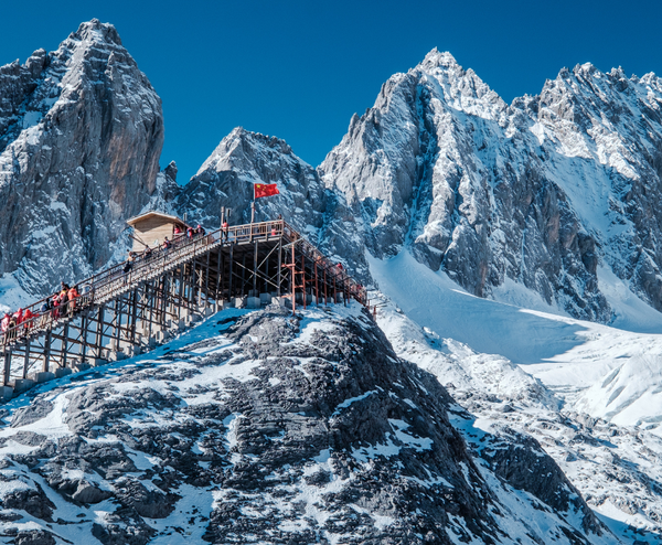  ĐẠI LÝ – LỆ GIANG – SHANGRILA – TRÙNG KHÁNH 7N6Đ 