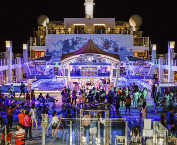  LIÊN TUYẾN ĐÀI LOAN - NHẬT BẢN: DU THUYỀN RESORTS WORLD ONE 