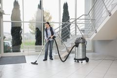 Máy hút bụi Khô và Ướt công nghiệp NT 90/2 Me Classic