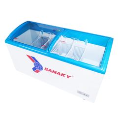 Tủ đông mặt kính cong Sanaky VH-682K 680 lít