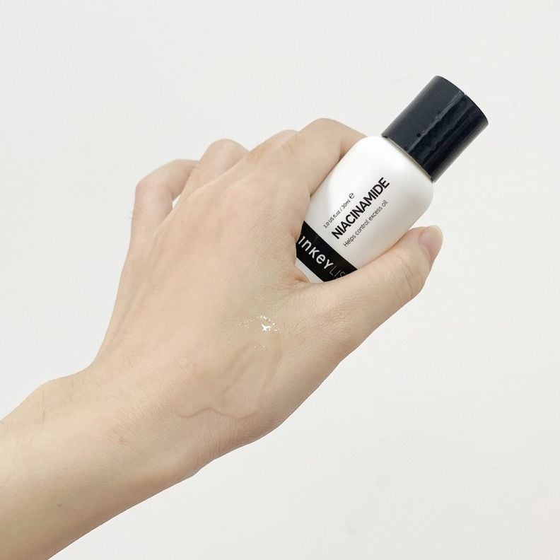 Tinh chất dưỡng sáng da, giảm mụn The Inkey List Niacinamide 10%, Hyaluronic Acid 1% (30ml)