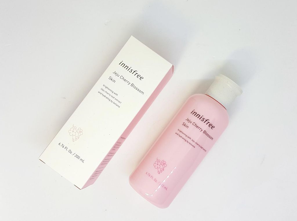 Nước hoa hồng Jeju Innisfree Cherry Blossom 200ml
