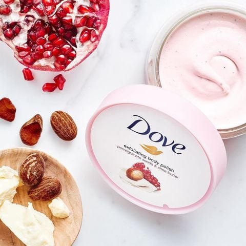 Tẩy da chết Dove Exfoliating Body Scrub Macadamia & Rice Milk 225ml