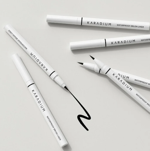 Bút Kẻ Mắt Nước Karadium Waterproof Eyeliner Pen (Black) 0.55g