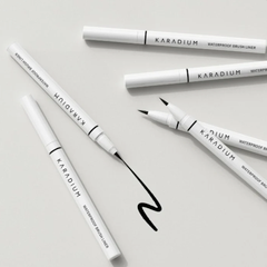Bút Kẻ Mắt Nước Karadium Waterproof Eyeliner Pen (Black) 0.55g